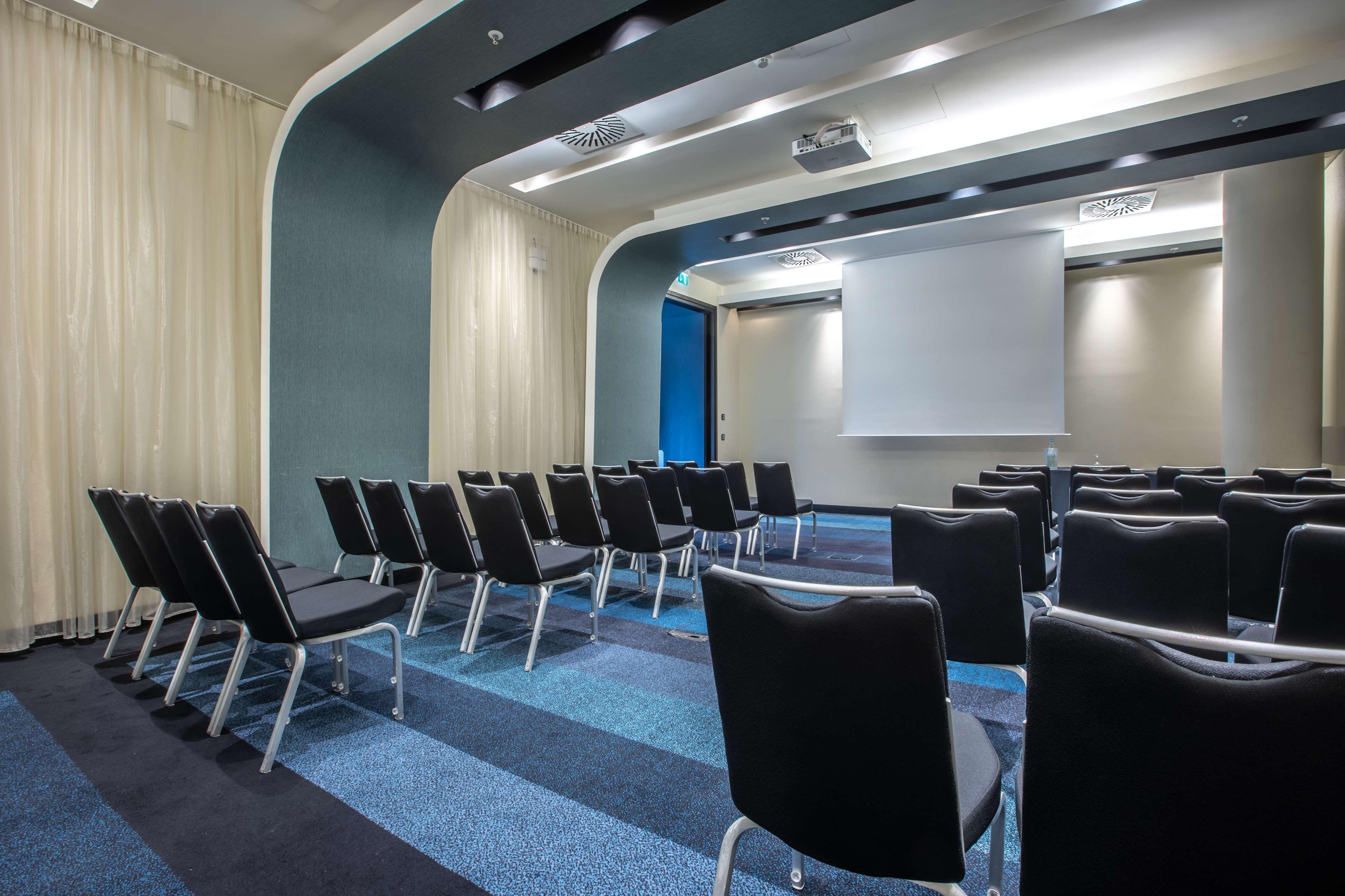 Radisson Blu Hotel, Хамбург Екстериор снимка