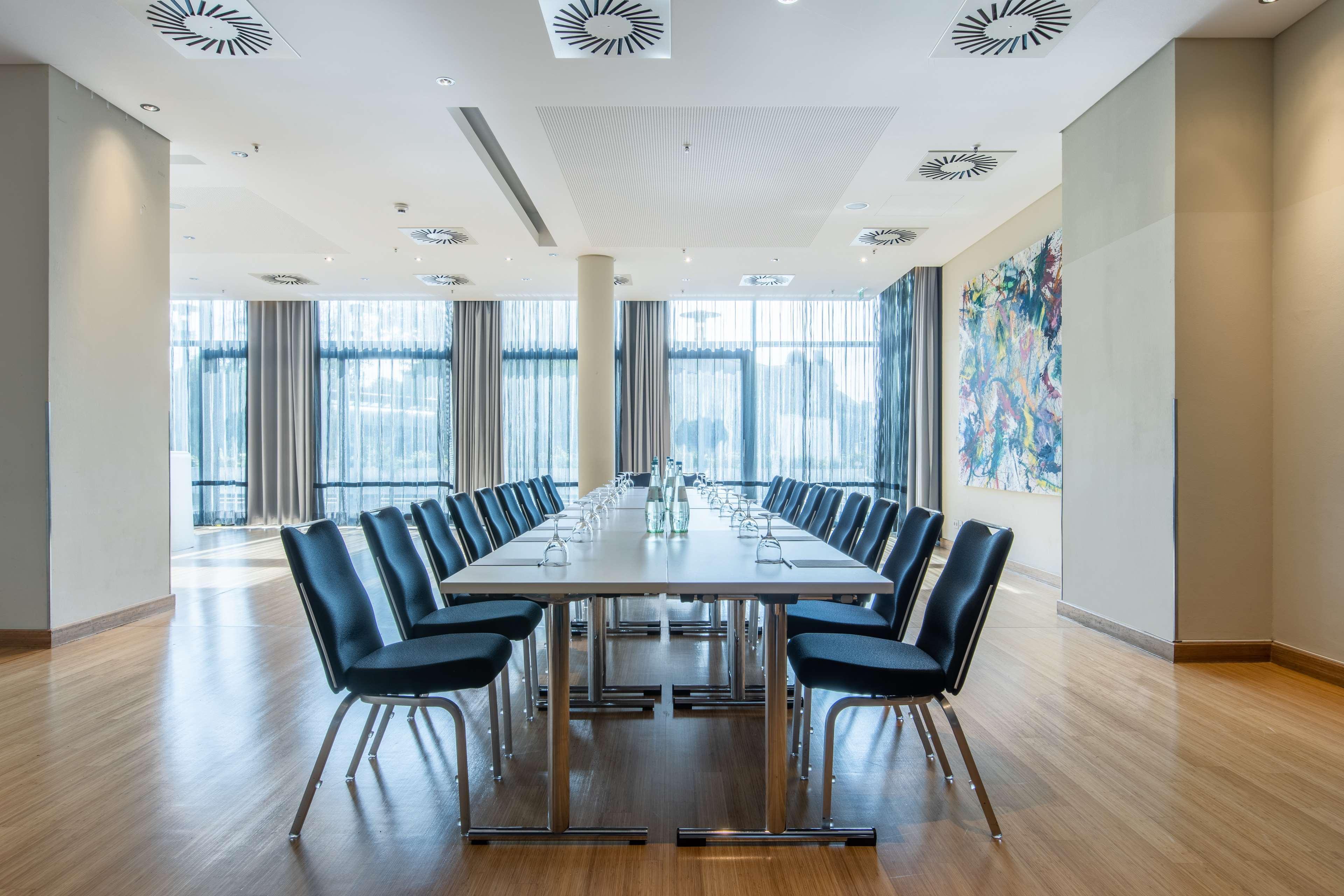 Radisson Blu Hotel, Хамбург Екстериор снимка